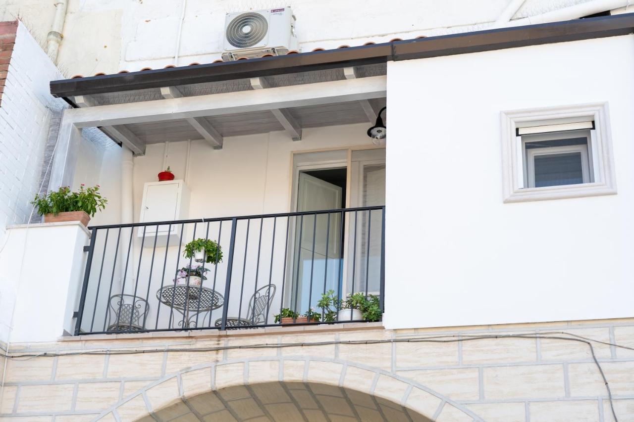 Il Sassetto Villa มาเตรา ภายนอก รูปภาพ